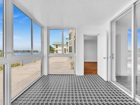 1170 NE 191st St 24, Miami FL - photo 11 of 30