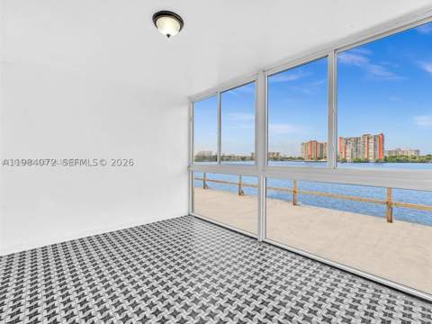 1170 NE 191st St 24, Miami FL - photo 13 of 30