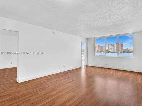 1170 NE 191st St 24, Miami FL - photo 17 of 30