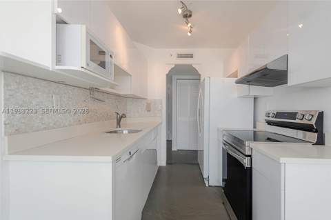 1688 West Ave Ph-07, Miami Beach FL - photo 13 of 27