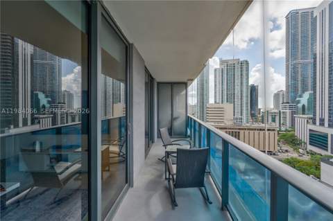 45 SW 9th St 1405, Miami FL - photo 16 of 31