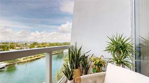 9940 W Bay Harbor Dr 5E-N, Bay Harbor Islands FL - photo 24 of 69
