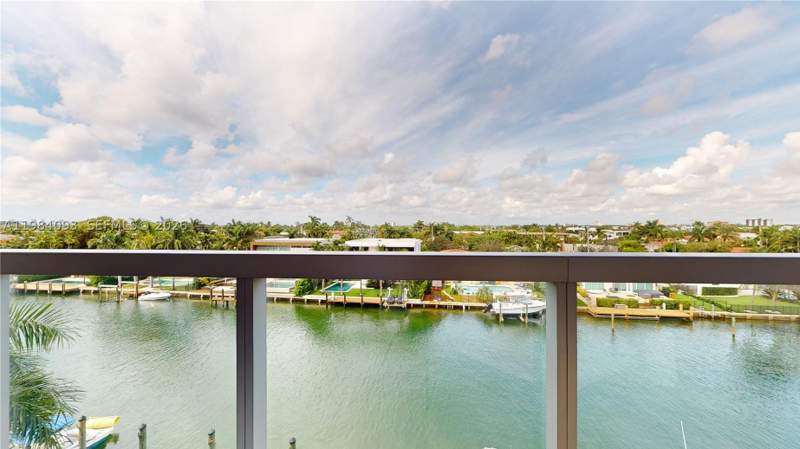 2 bedroom Condominium at 9940 W Bay Harbor Dr 5E-N, Kai At Bay Harbor Condo, Bay Harbor Islands — photo 4