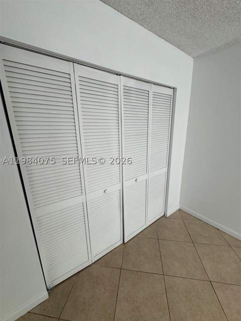 20850 San Simeon Way 107-5, Miami FL - photo 8 of 17
