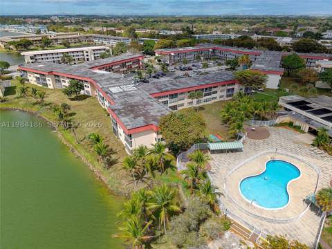 19001 NE 14th Ave 221, Miami FL - photo 16 of 29