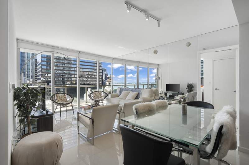 2 bedroom Condominium at 495 Brickell Avenue 811, Icon Brickell No Two, Miami — photo 4