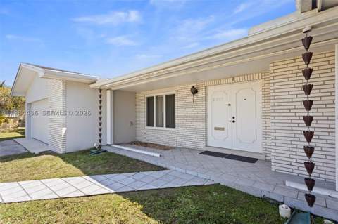 11807 SW 112th Ave, Miami FL - photo 6 of 48
