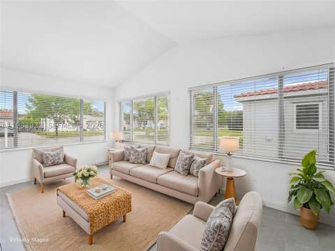 6437 SW 10th St, West Miami FL - photo 12 of 32