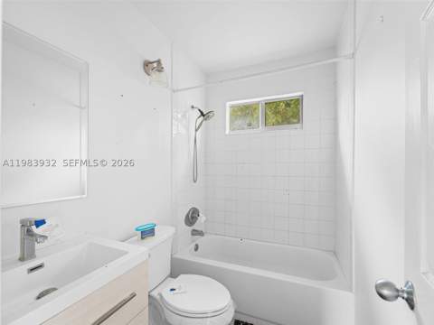 6437 SW 10th St, West Miami FL - photo 16 of 32