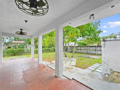 6437 SW 10th St, West Miami FL - photo 19 of 32