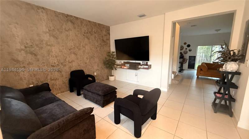 3 bedroom Townhouse at 12383 NW 23rd Ct, Golf Park Sec 1, Miami — photo 3