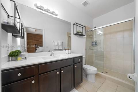 9380 W 33rd Ln, Hialeah FL - photo 8 of 46