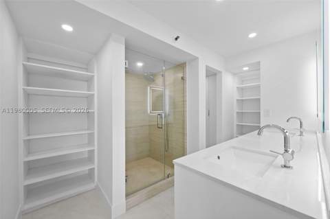 2843 S Bayshore Dr 5F, Miami FL - photo 11 of 20