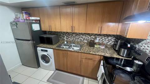 13700 NE 6th Ave 104, North Miami FL - photo 7 of 17