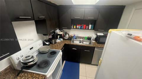 13700 NE 6th Ave 209, North Miami FL - photo 6 of 14