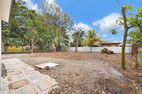 1830 NW 135th St, Miami FL - photo 20 of 39