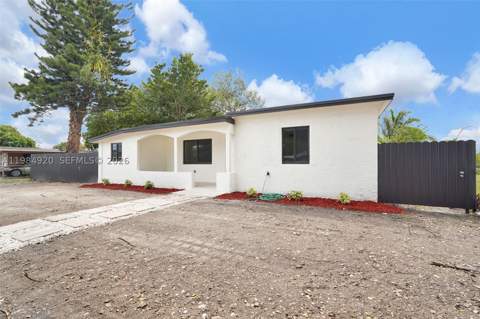 1830 NW 135th St, Miami FL - photo 9 of 39
