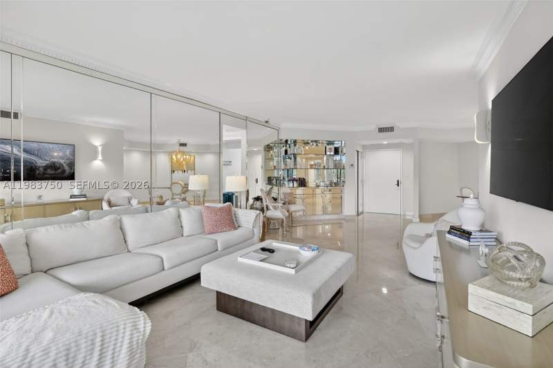 2 bedroom Condominium at 2800 Island Blvd 301, 2800 Isl Blvd Williams Is, Aventura — photo 5