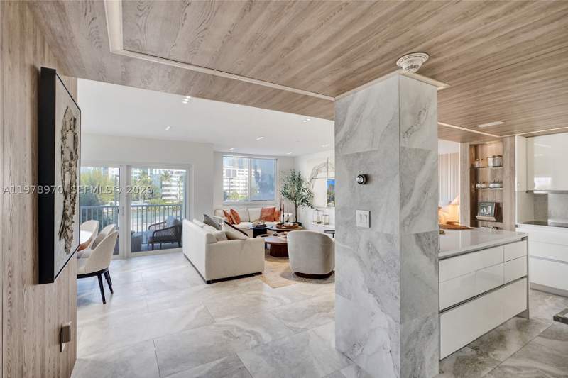2 bedroom Condominium at 300 Bayview Dr 205, Arlen House Condo, Sunny Isles Beach — photo 4