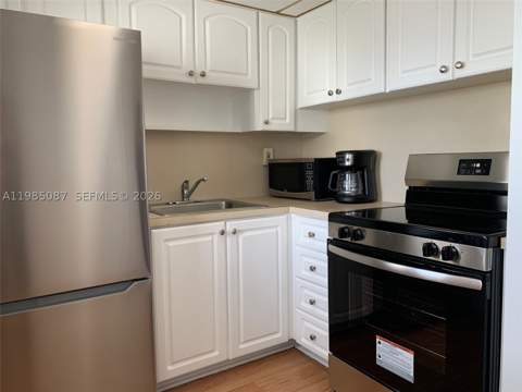 2859 Leonard Dr G510, Aventura FL - photo 6 of 19