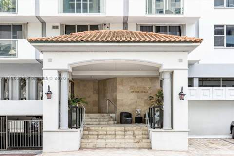 9195 Collins Ave Ph4, Surfside FL - photo 18 of 22