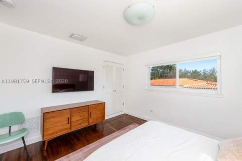 717 Benevento Ave, Coral Gables FL - photo 17 of 28