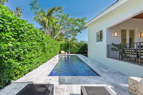 717 Benevento Ave, Coral Gables FL - photo 22 of 28