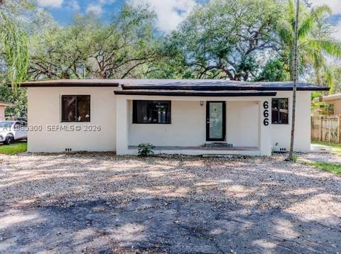 666 NE 164th Ter, Miami FL - photo 10 of 24