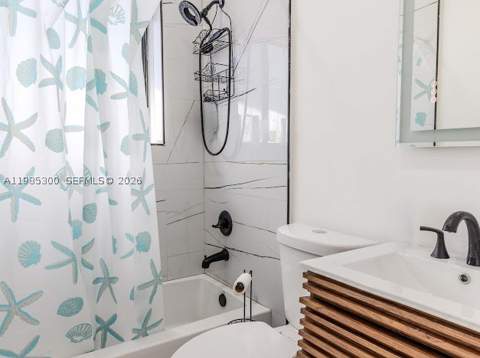 666 NE 164th Ter, Miami FL - photo 20 of 24