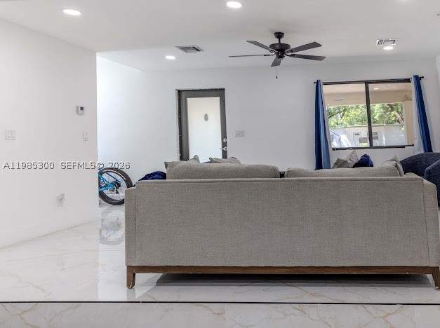 3 bedroom SingleFamilyResidence at 666 NE 164th Ter, Pleasant Village, Miami — photo 4