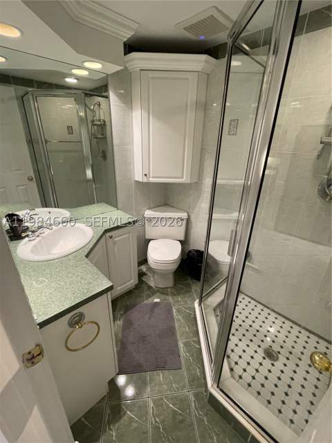 201 178th Dr 313, Sunny Isles Beach FL - photo 9 of 19