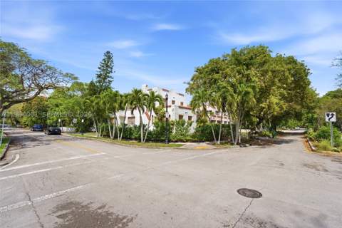 4400 NE 1st Ave, Miami FL - photo 6 of 23