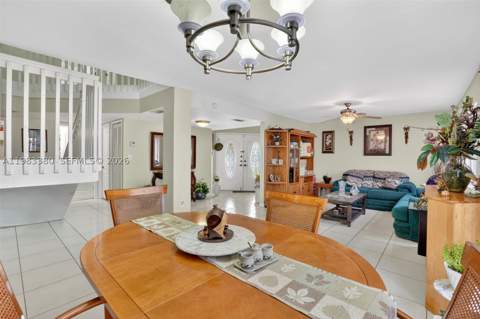 15672 SW 91st Ln, Miami FL - photo 14 of 47
