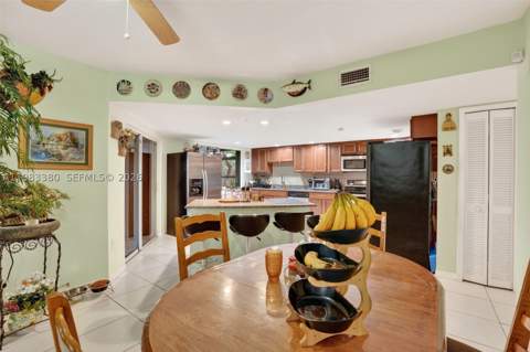 15672 SW 91st Ln, Miami FL - photo 17 of 47