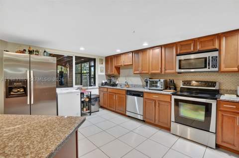 15672 SW 91st Ln, Miami FL - photo 19 of 47