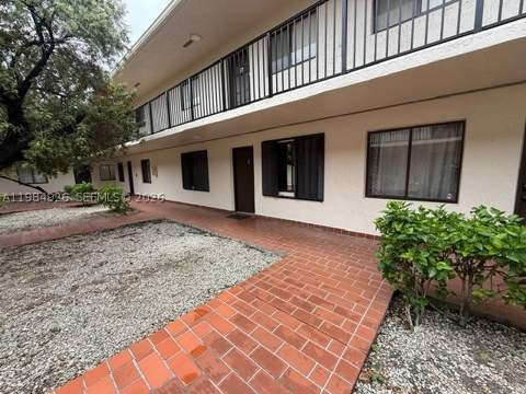 6278 W 22nd Ct 5, Hialeah FL - photo 17 of 17