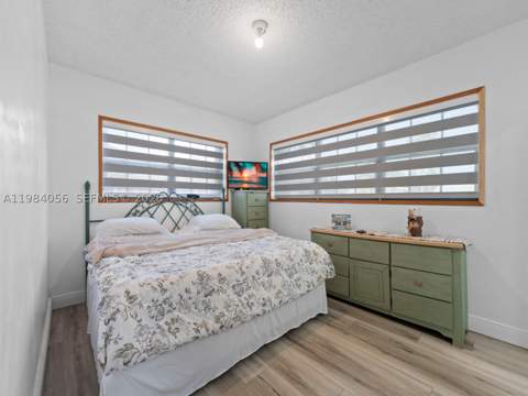 9365 Jamaica Dr, Cutler Bay FL - photo 18 of 32