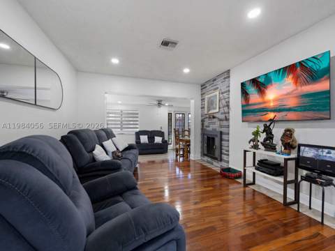 9365 Jamaica Dr, Cutler Bay FL - photo 7 of 32