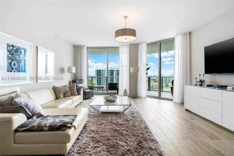 2 bedroom Condominium at 17111 Biscayne Blvd 2305, Marina Palms Residences S, North Miami Beach — photo 5