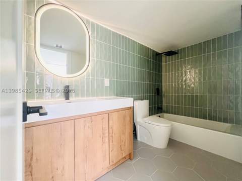 201 Jefferson Ave 4C, Miami Beach FL - photo 12 of 35