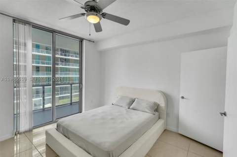 79 SW 12th St 1210, Miami FL - photo 16 of 37