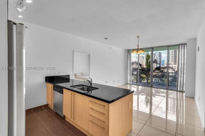 2 bedroom Condominium at 79 SW 12th St 1210, The Axis On Brickell Cond, Miami — photo 5