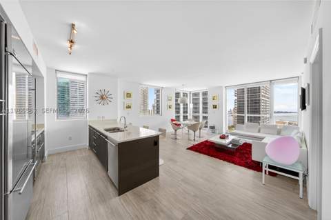 500 Brickell Ave 3901, Miami FL - photo 18 of 34