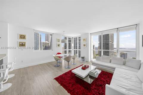 500 Brickell Ave 3901, Miami FL - photo 19 of 34