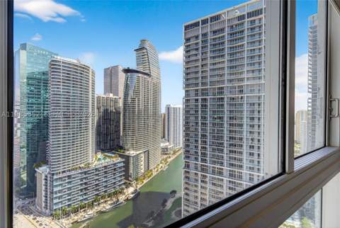 500 Brickell Ave 3901, Miami FL - photo 7 of 34