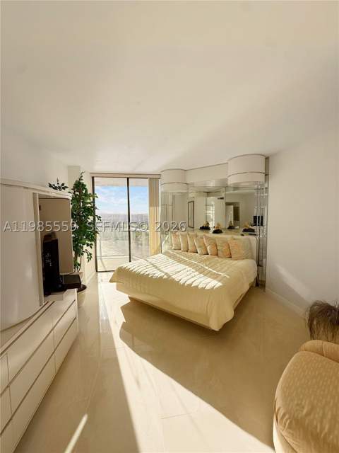 20281 E Country Club Dr 2409, Aventura FL - photo 8 of 22