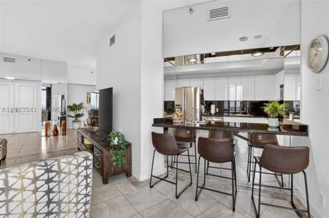 20281 E Country Club Dr Ts 5, Aventura FL - photo 9 of 60