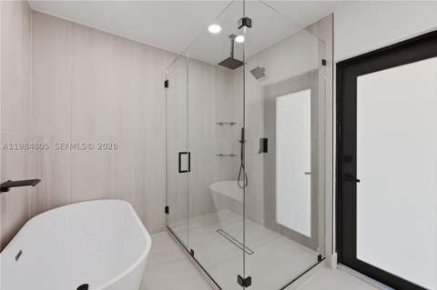 10910 NE 9th Ct, Biscayne Park FL - photo 17 of 37