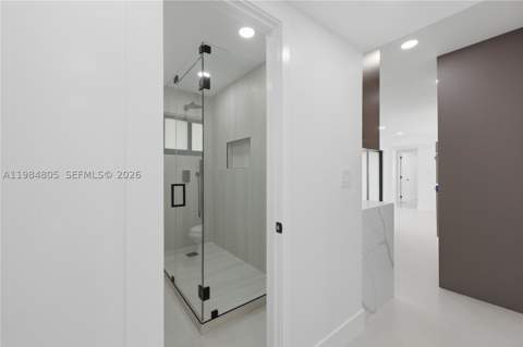 10910 NE 9th Ct, Biscayne Park FL - photo 23 of 37