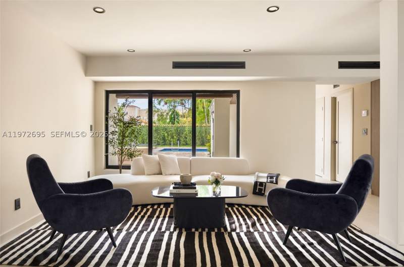 3 bedroom SingleFamilyResidence at 2805 SW 4th Ave, Brickell Estates, Miami — photo 5